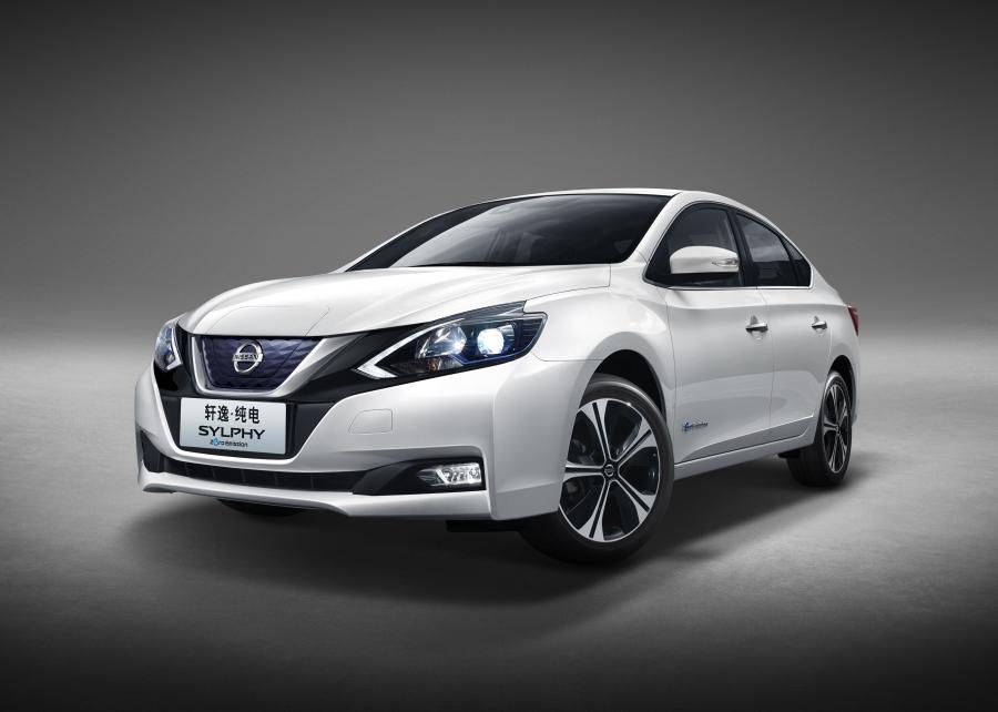  Nissan Sylphy Zero Emission (NB17) 2018 года  (CN) (фото 3 из 13)